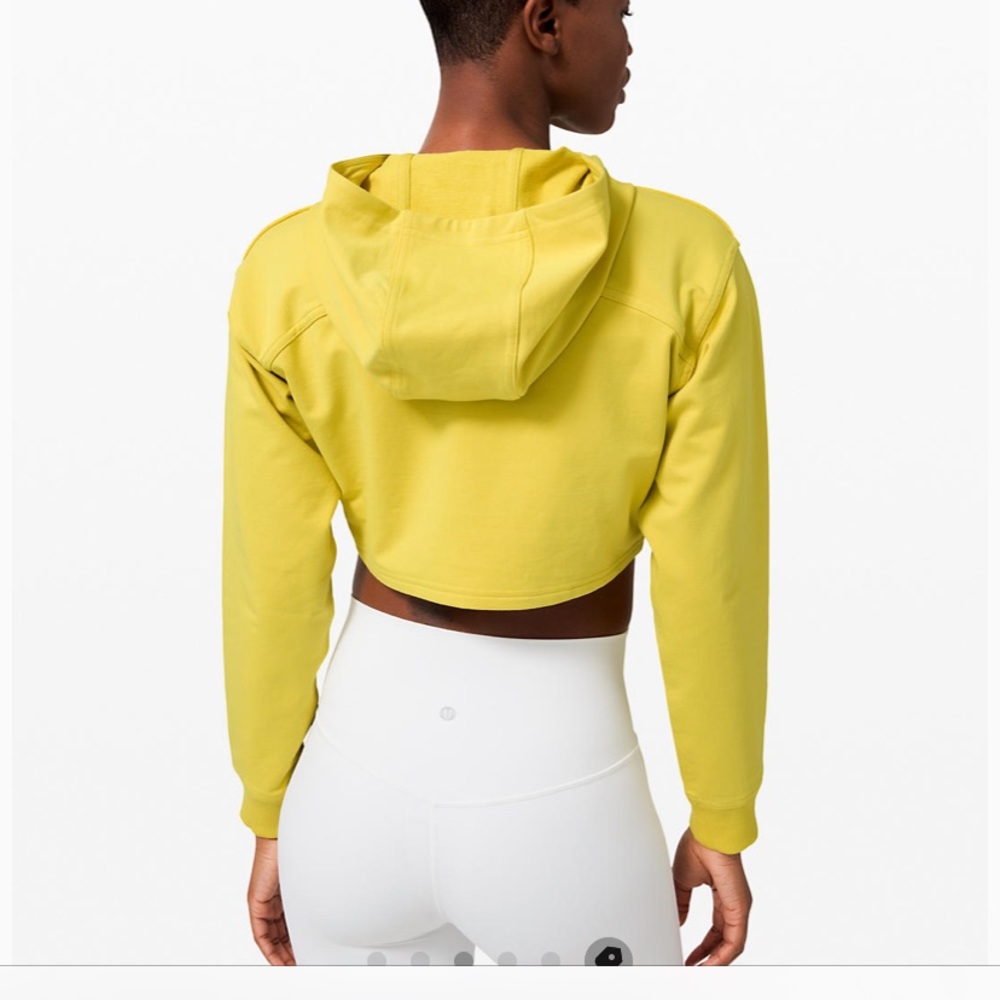 All your crop hoodies - Picture 2 of 5